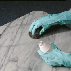 HG Natuursteen Toplaag Hersteller - 250 Ml - Herstelt Beschadigingen - Voor Marmer En Alle Andere Kalkhoudende Natuursteensoort -Levensrandproducten 1200x1200 1107