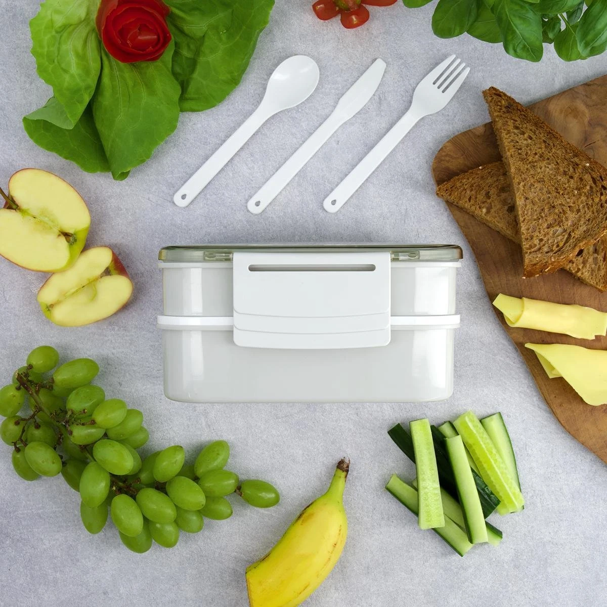 Homra Lunchbox STAQS Grey - Bento Box - 2 Laags Broodtrommel - 3 Compartimenten - Grijs - Lunch To Go - Duurzaam Kunststof - BPA Vrij - 3 Vaks Lunchtrommel Voor Volwassenen - Inclusief Bestek - Magnetron, Diepvries, Vaatwasser Bestendig - Vers Houden 17 Homra Lunchbox STAQS Grey - Bento Box - 2 Laags Broodtrommel - 3 Compartimenten - Grijs - Lunch To Go - Duurzaam Kunststof - BPA Vrij - 3 Vaks Lunchtrommel Voor Volwassenen - Inclusief Bestek - Magnetron, Diepvries, Vaatwasser Bestendig - Vers Houden - Afbeelding 17