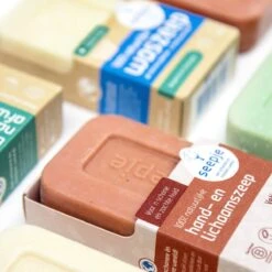 Seepje Zeepvariatie - Hand- En Lichaamszeep - Waszeep - Afwaszeep - Natuurlijke Ingredienten - 0% Plastic 14 Seepje Zeepvariatie - Hand- En Lichaamszeep - Waszeep - Afwaszeep - Natuurlijke Ingredienten - 0% Plastic -Levensrandproducten 1200x1200 818