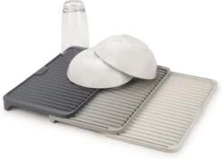 Joseph Joseph - Tier - Afdruipmat - Uitschuifbaar - Grijs 19 Joseph Joseph - Tier - Afdruipmat - Uitschuifbaar - Grijs -Levensrandproducten 1200x862