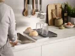 Joseph Joseph - Tier - Afdruipmat - Uitschuifbaar - Grijs 24 Joseph Joseph - Tier - Afdruipmat - Uitschuifbaar - Grijs -Levensrandproducten 1200x900 24