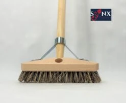 Synx Tools Luiwagen Union 22cm - Tegel Bezem Schrobber- Bezemsteel - Schoonmaakbezem - Schrobborstels - Bezems Met Steel 150 Cm -Levensrandproducten 1200x987 2