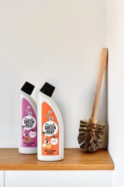 Marcel's Green Soap Toiletreiniger Patchouli & Cranberry - 6 X 750 Ml -Levensrandproducten 799x1200 4